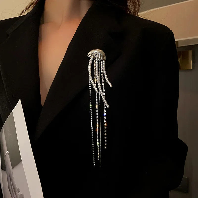 Tassel Brooch
